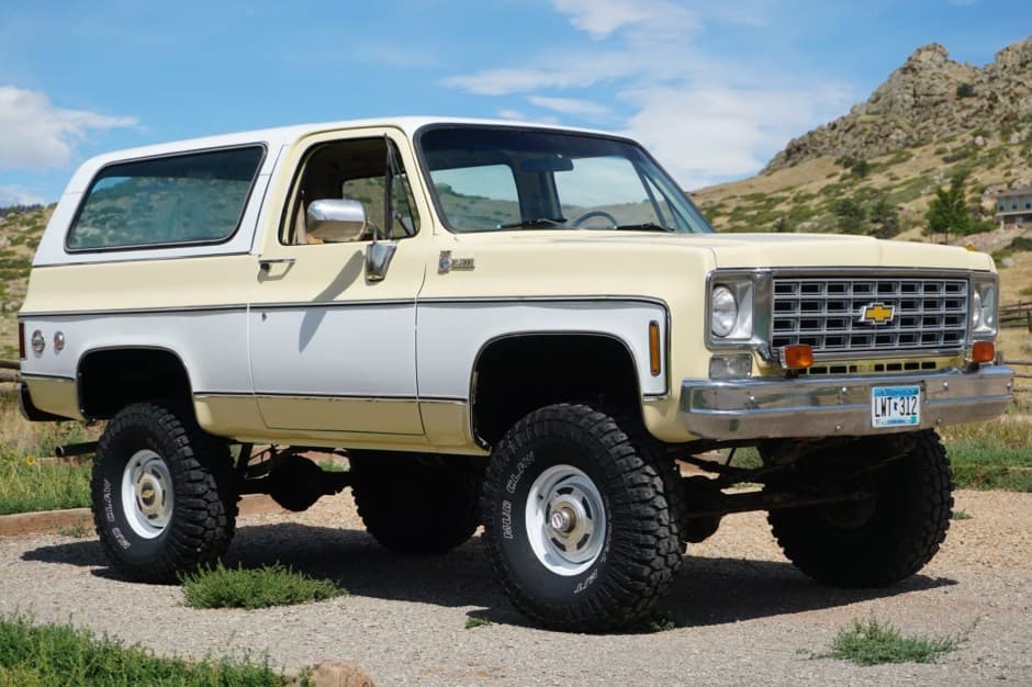 1976 Chevrolet K5 Blazer 1973-1991 sold for $27,000