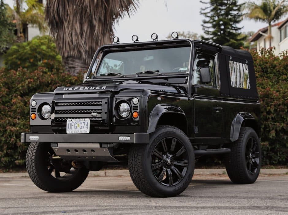 2022 Osprey Defender Replica sold for $80,000