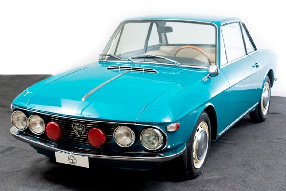 1967 Lancia Fulvia sold for $27,000