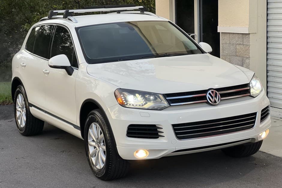 2011 Volkswagen Touareg sold for $18,500