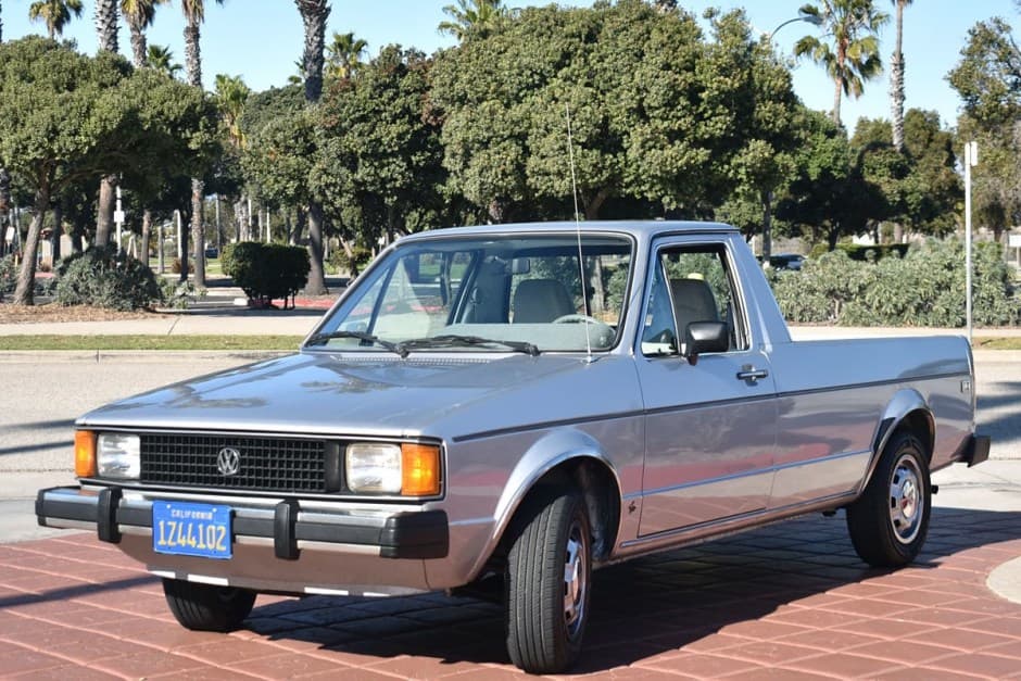 1981 Volkswagen Caddy & Rabbit Pickup sold for $33,000