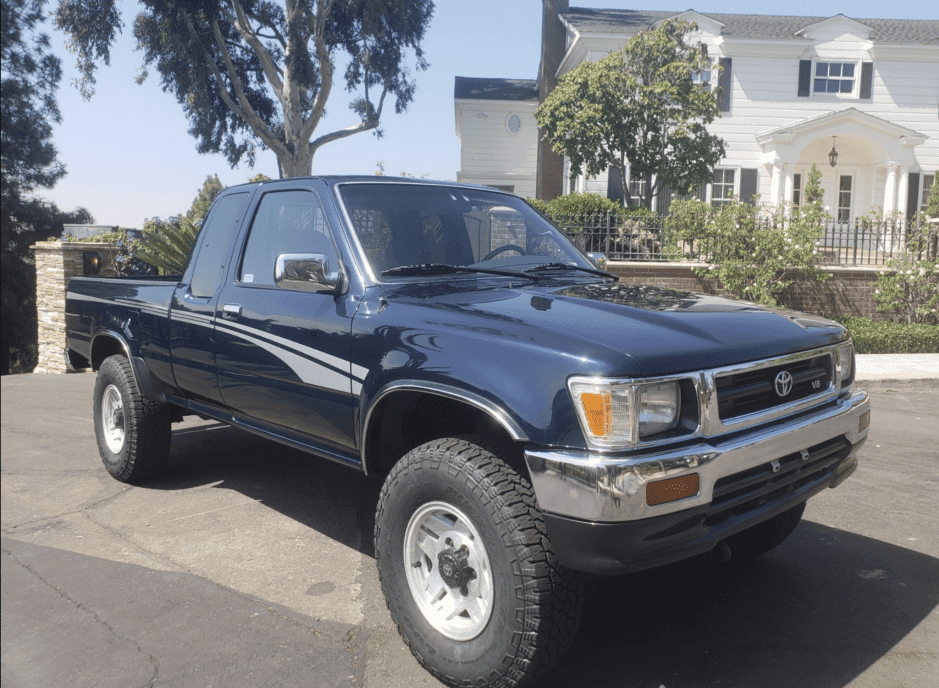 1993 Toyota Pickup (N80/90/100/110 1989-1997) sold for $16,300