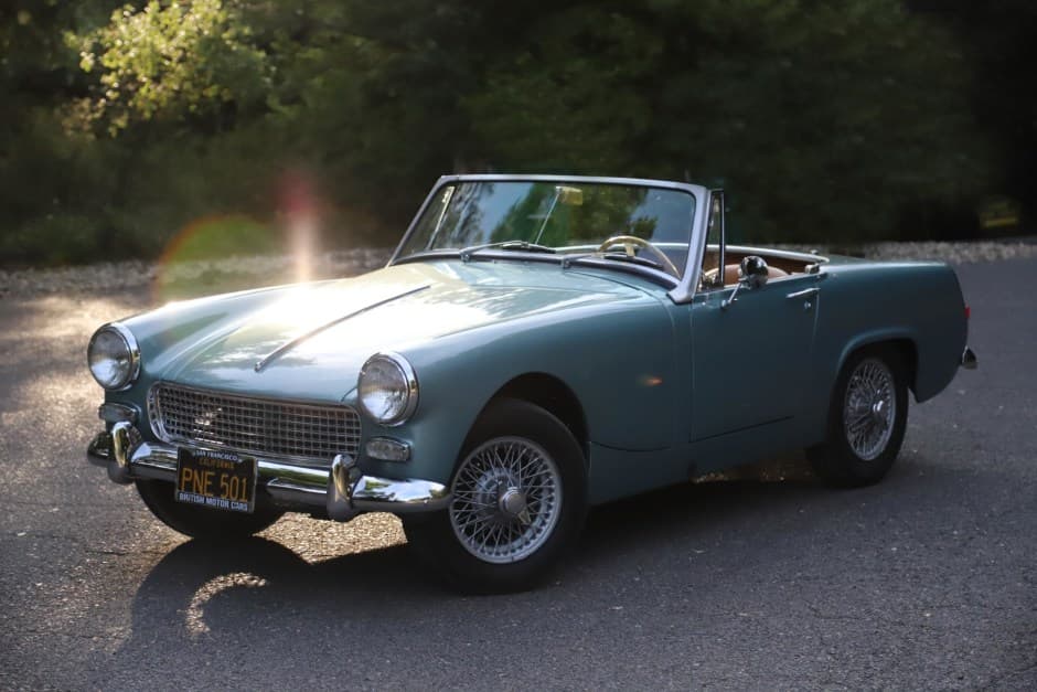 1964 MG Midget sold for $13,500
