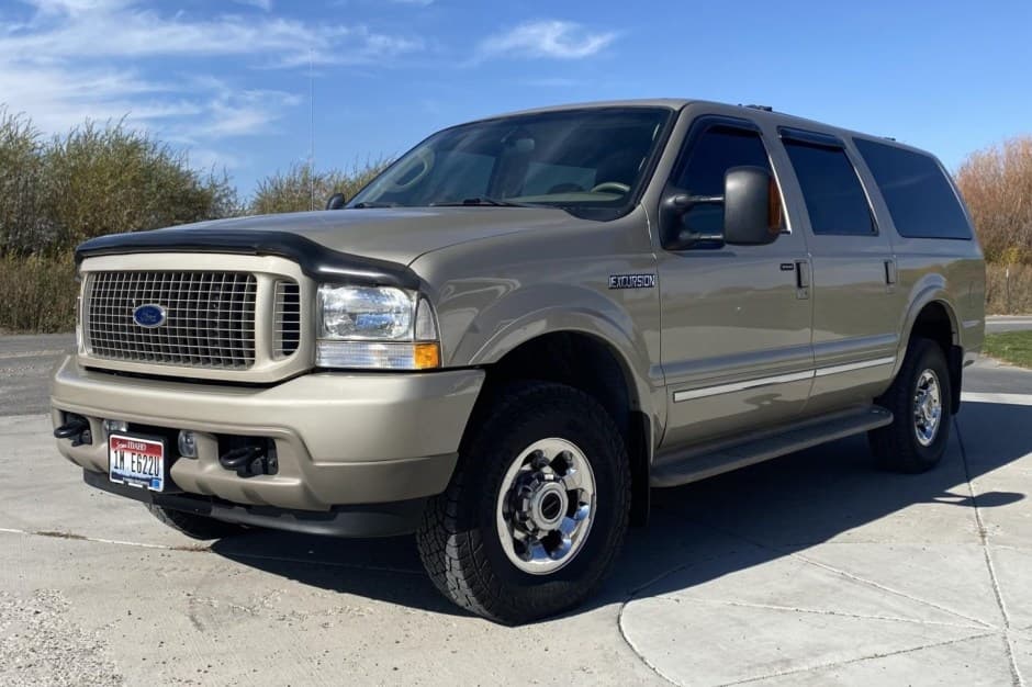 2004 Ford Excursion sold for $55,000