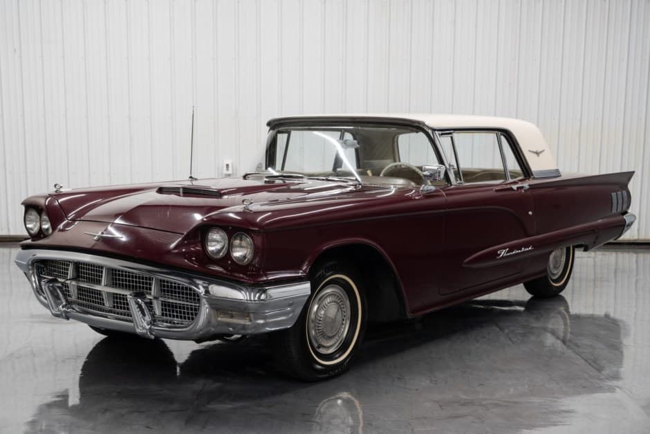 1960 Ford Thunderbird (1958-1960) sold for $15,500
