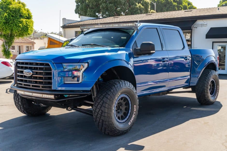 2015 Ford F-150 (2015-2020) sold for $44,999
