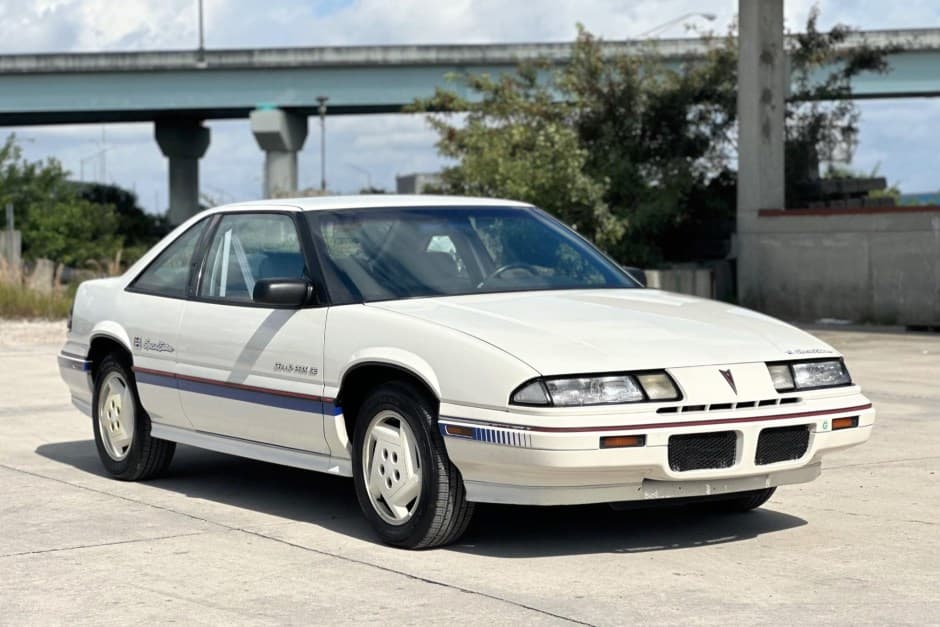 1989 Pontiac Grand Prix sold for $6,500