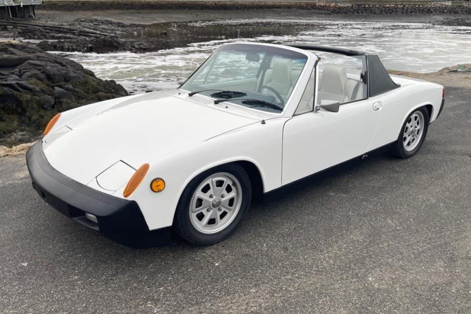 1975 Porsche 914 1.7/1.8/2.0 sold for $28,000