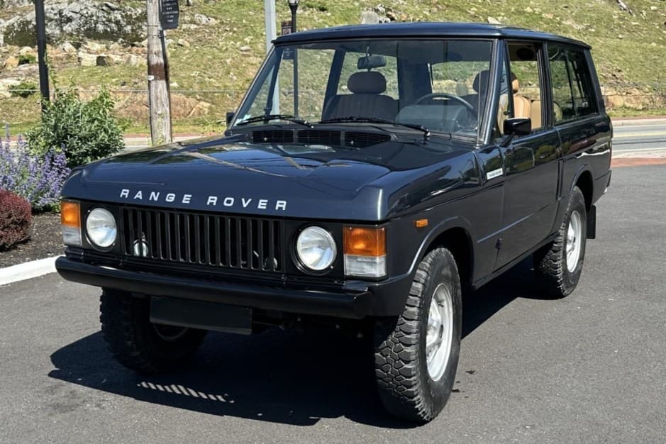 1985 Land Rover Range Rover Classic sold for $38,000