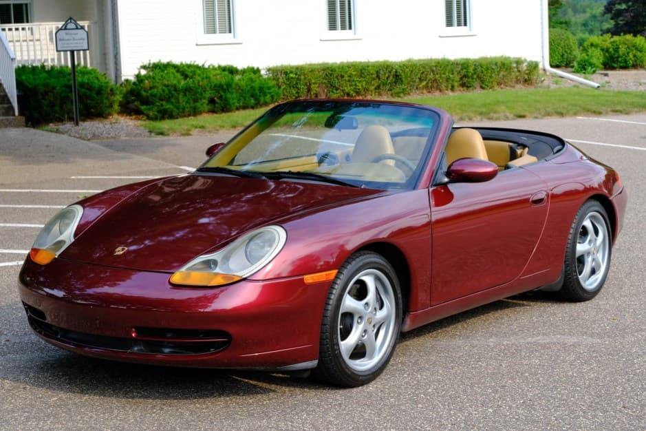 1999 Porsche 996 911 (Non-Turbo/GT2/GT3) sold for $19,000