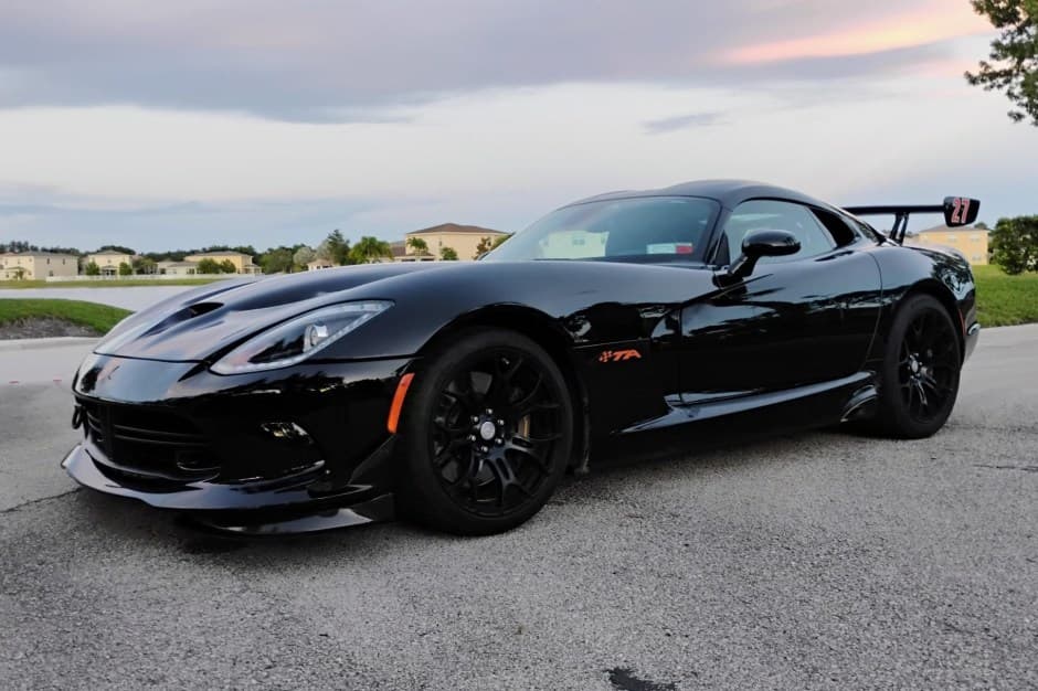 2015 Dodge Viper (2013-2017) sold for $112,500