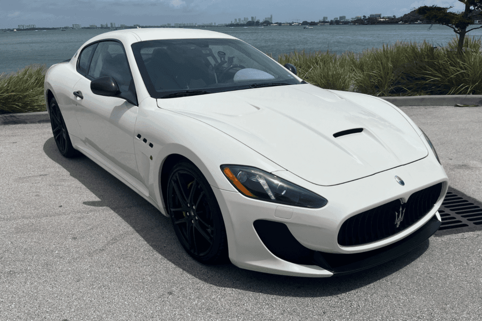 2016 Maserati GranTurismo sold for $28,950