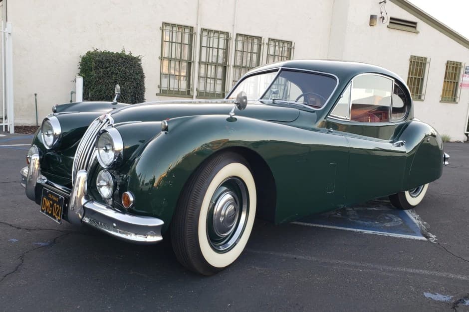 1955 Jaguar XK140 sold for $64,000