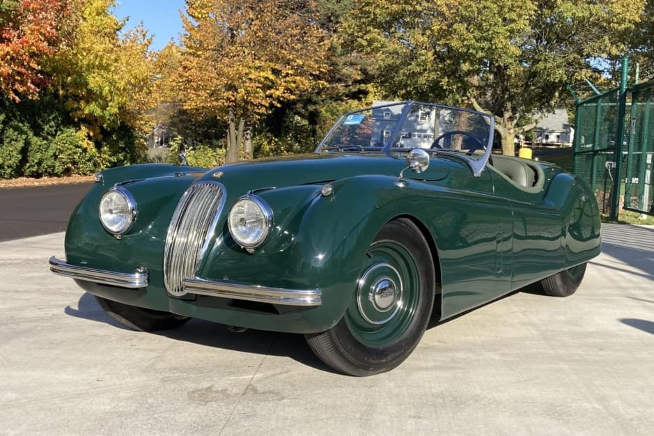 1954 Jaguar XK120 sold for $45,250
