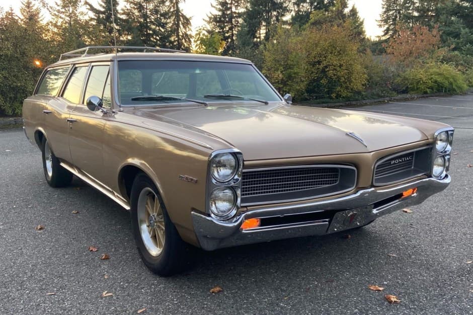 1966 Pontiac Tempest / LeMans sold for $21,500