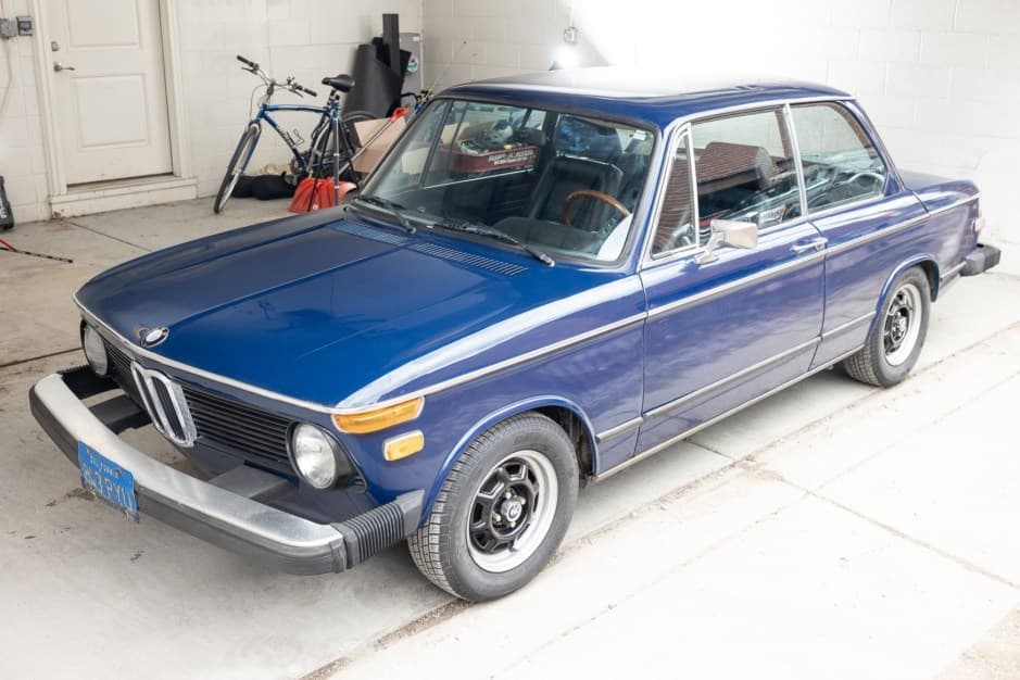 1976 BMW 2002 sold for $12,750