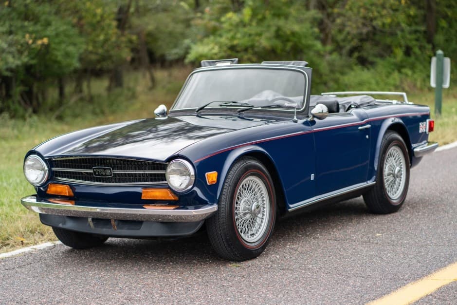 1974 Triumph TR6 sold for $16,590