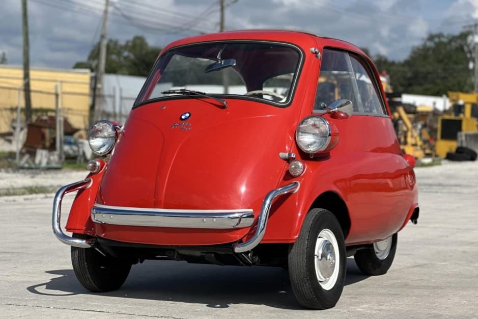 1959 BMW Isetta sold for $22,420