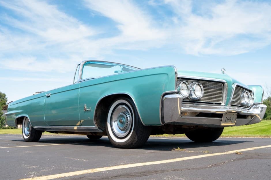 1964 Chrysler Imperial sold for $12,750