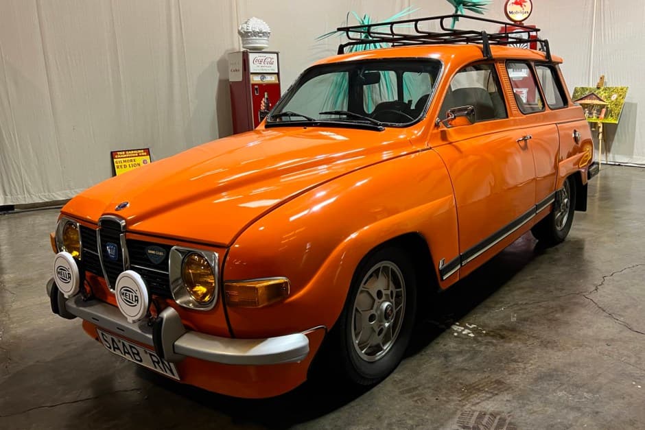 1971 Saab 95 Wagon sold for $10,200