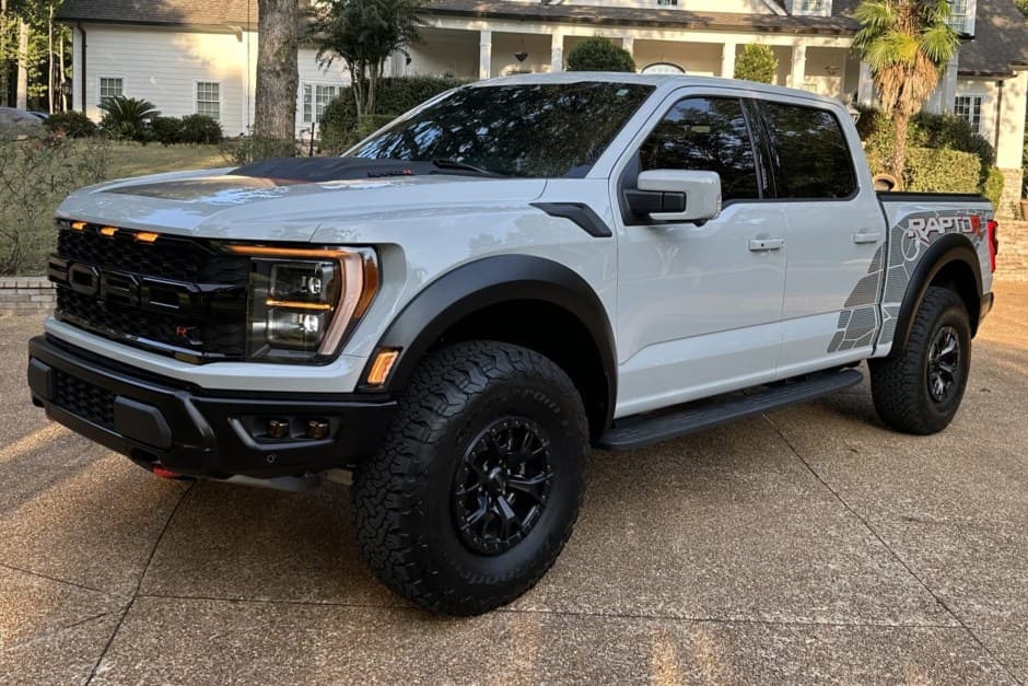2023 Ford F-150 Raptor sold for $145,000