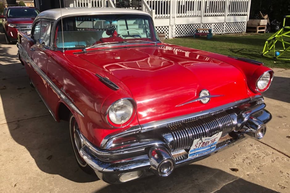 1957 Pontiac Catalina sold for $21,000