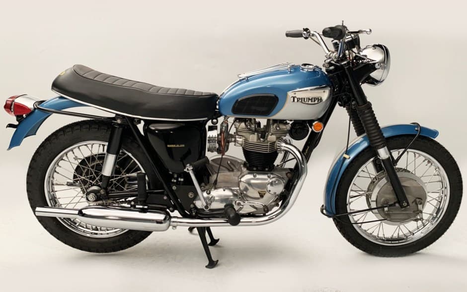 1968 Triumph Trophy sold for $12,500