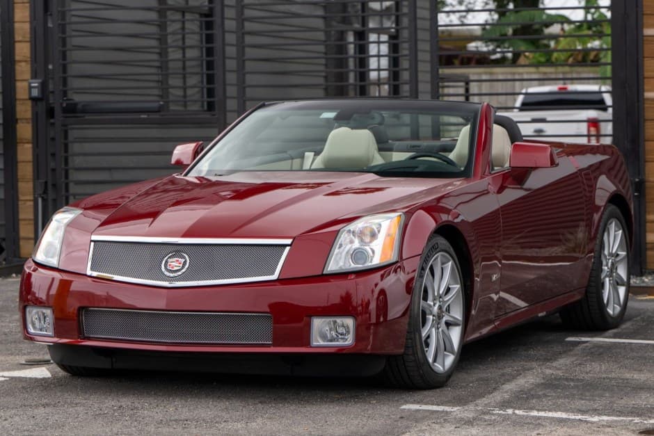 2006 Cadillac XLR sold for $48,000