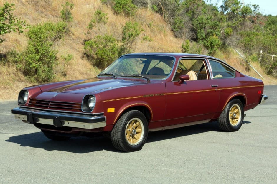 1976 Chevrolet Vega sold for $11,361