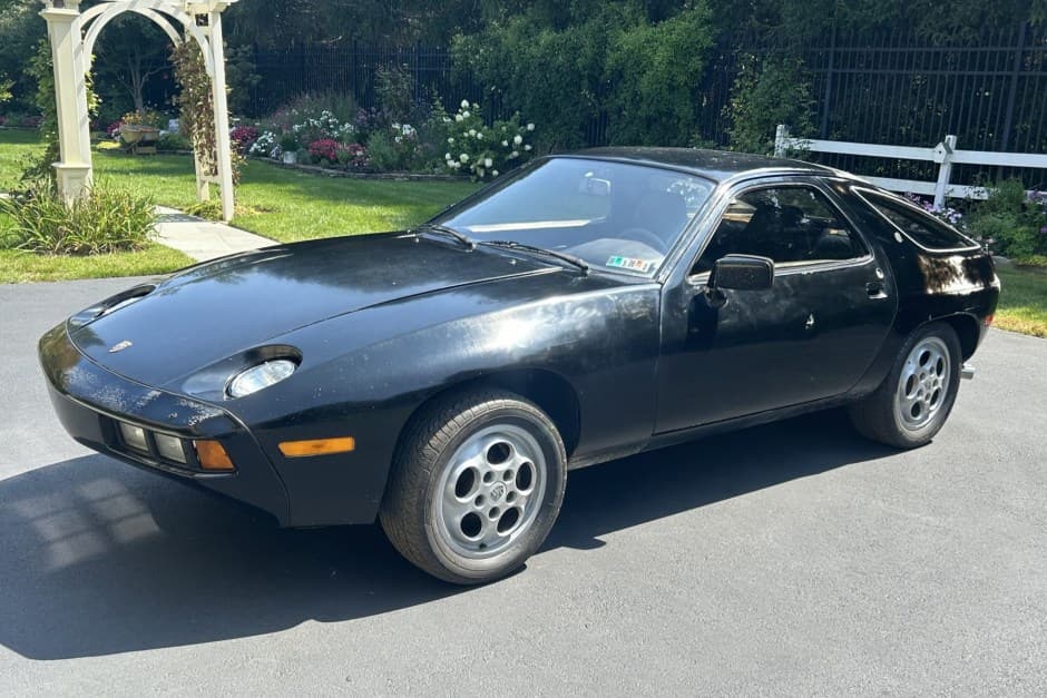 1978 Porsche 928 sold for $5,700
