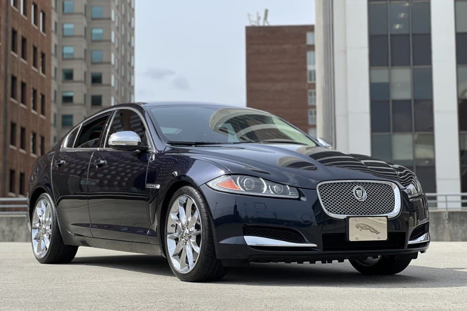 2012 Jaguar XF sold for $17,777