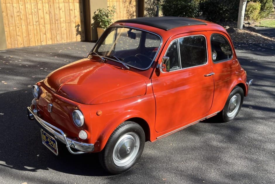 1971 Fiat Nuova 500 (1957-1975) sold for $14,000