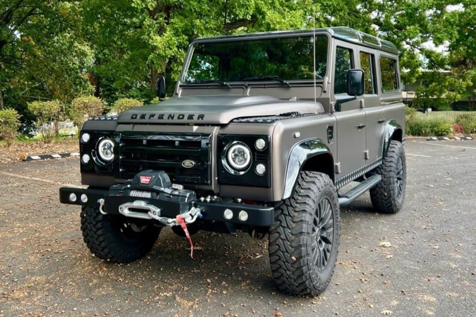 1992 Land Rover 110 / Defender 110 (Euro Spec) sold for $130,000