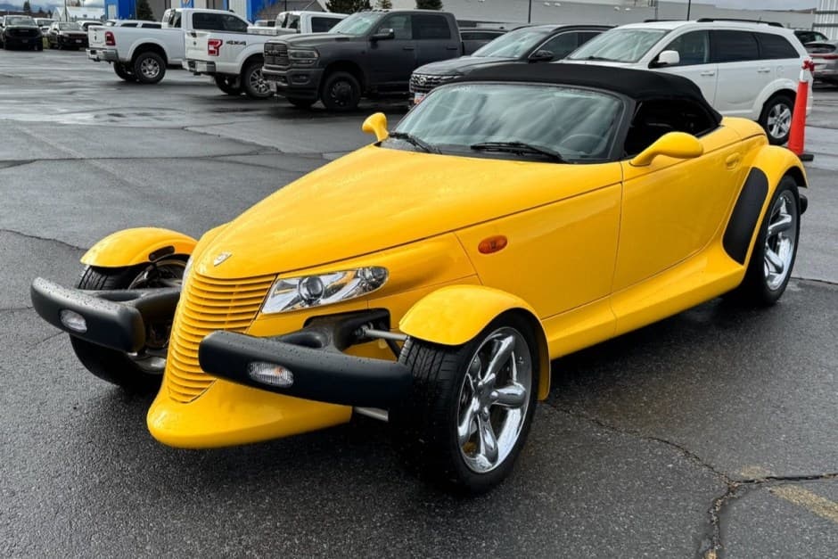 2000 Plymouth Prowler sold for $29,000