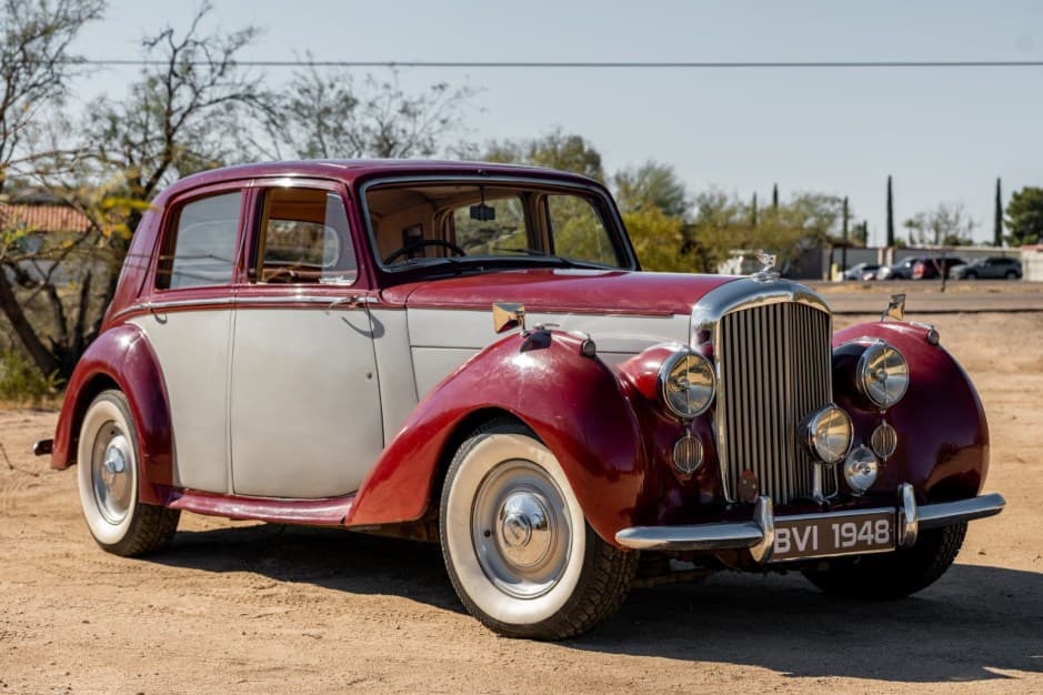 1948 Bentley Mark VI sold for $18,100