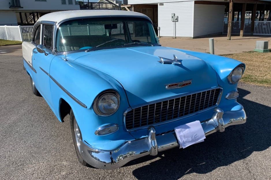 1955 Chevrolet Tri-5 sold for $16,600