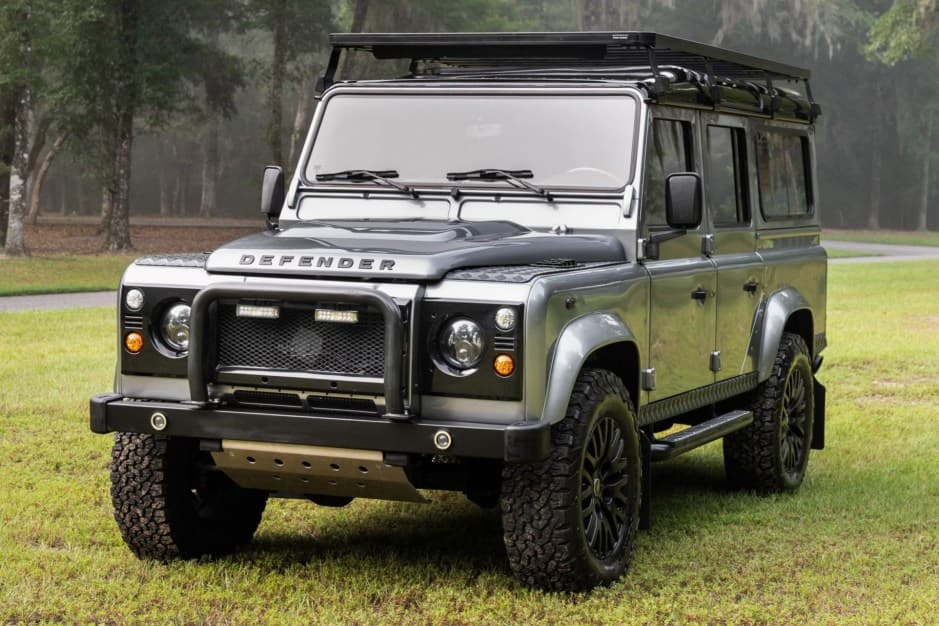 1993 Land Rover 110 / Defender 110 (Euro Spec) sold for $141,000