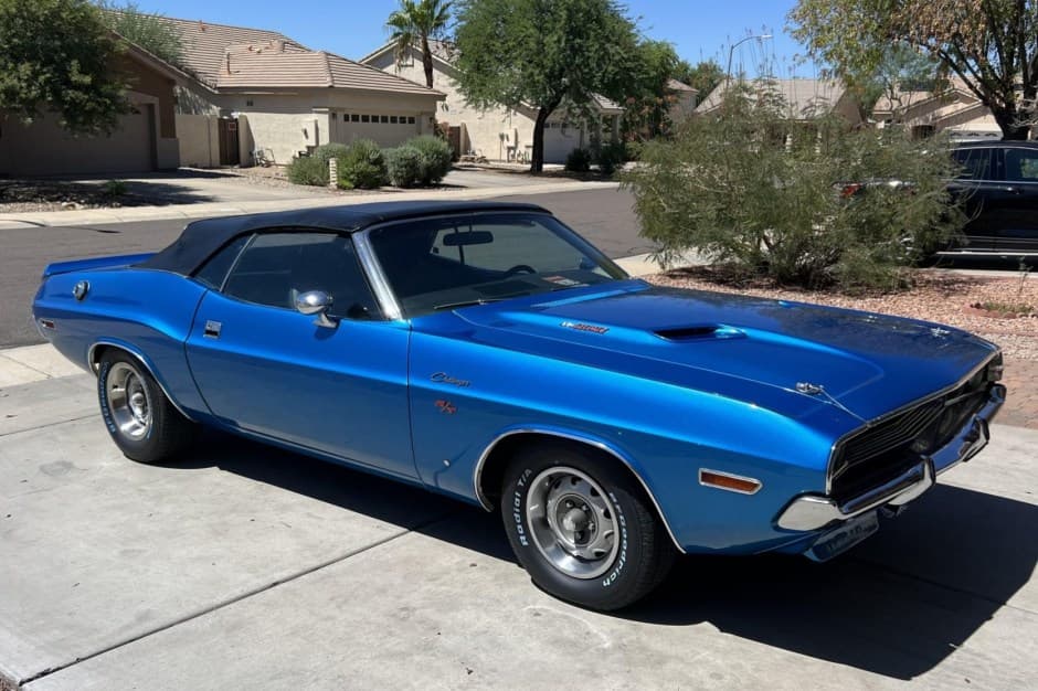 1970 Dodge Challenger (1970-1974) sold for $60,000