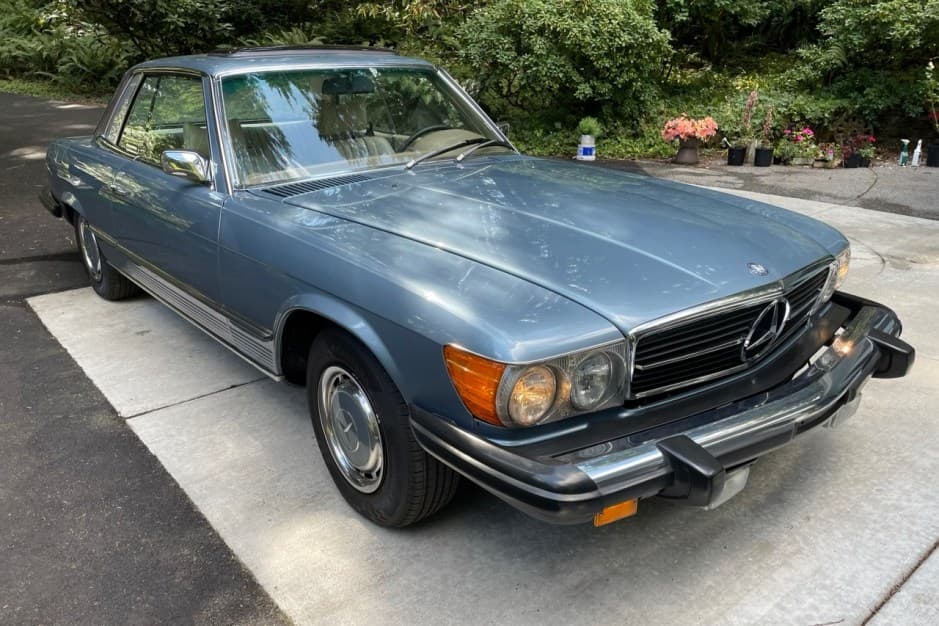 1975 Mercedes-Benz C107 SLC sold for $16,250