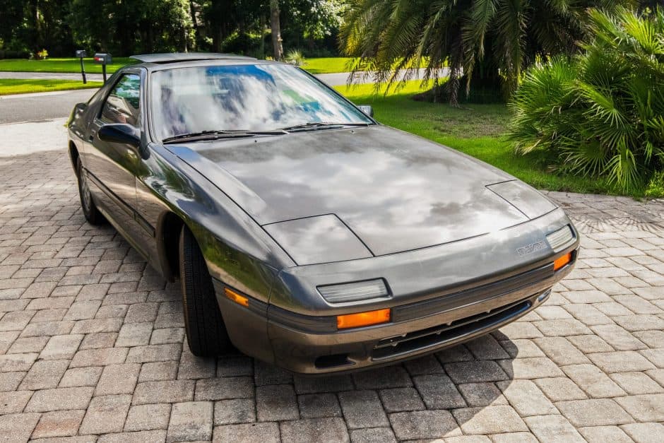 1986 Mazda RX-7 FC sold for $8,600