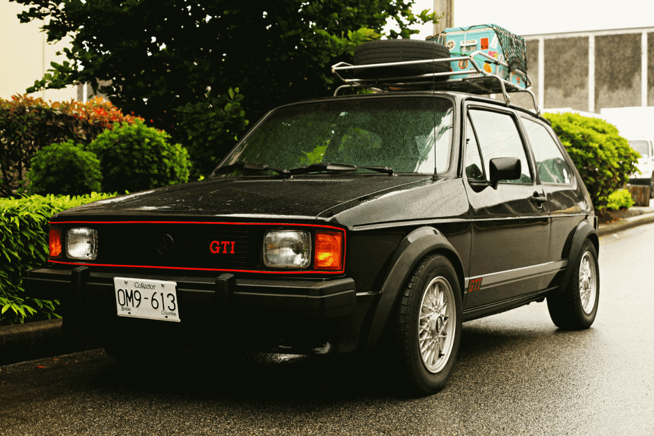 1984 Volkswagen GTI Mk1 sold for $8,600