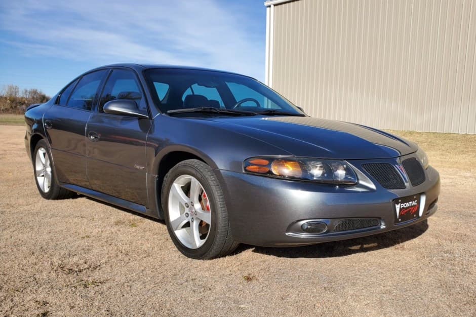 2005 Pontiac Bonneville sold for $6,900
