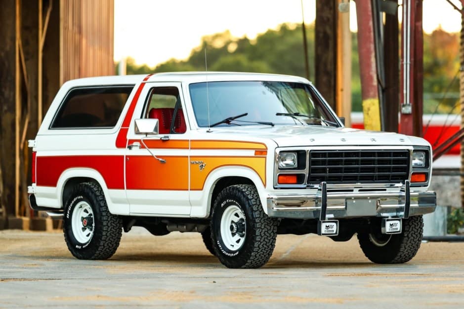 1981 Ford Bronco 3rd Generation 1980-1986 sold for $55,500