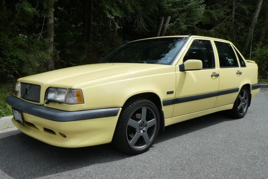 1995 Volvo 850 sold for $15,000