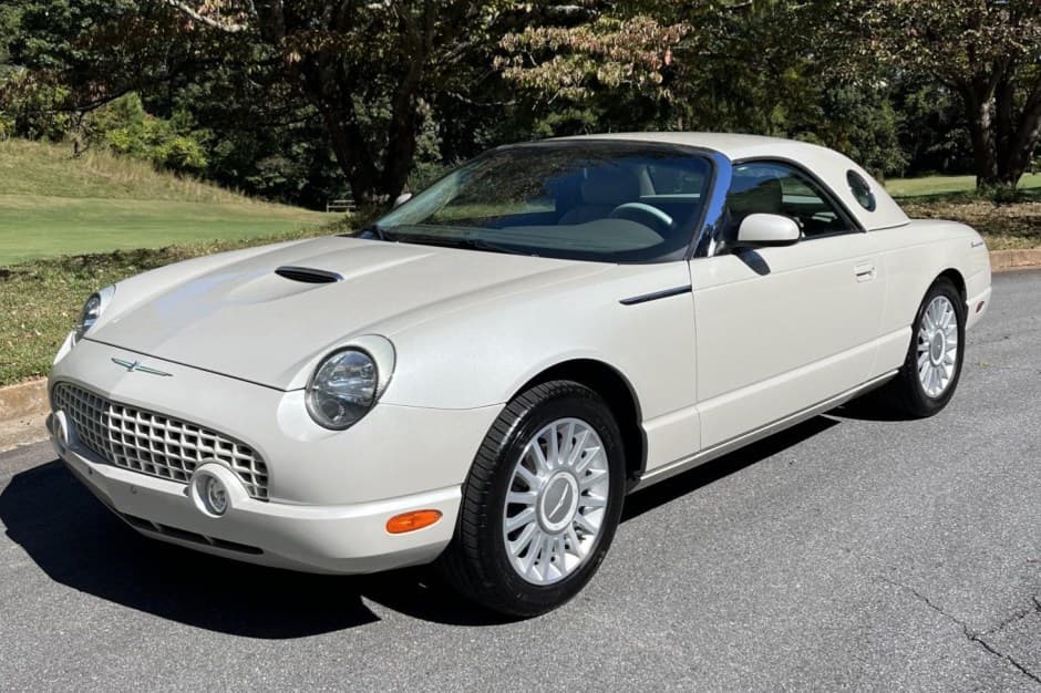 2005 Ford Thunderbird (2002-2005) sold for $23,000