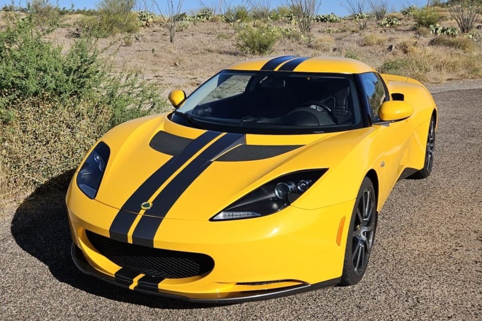 2010 Lotus Evora sold for $34,250