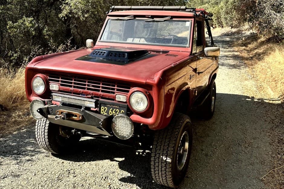 1966 Ford Bronco U13/U14/U15 1966-1977 sold for $25,250