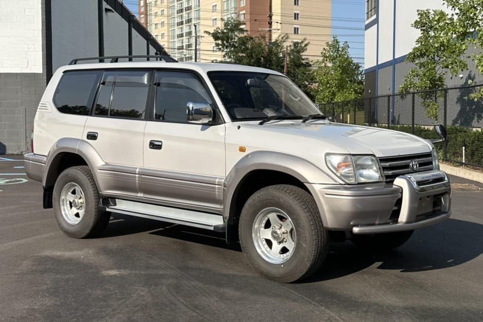 1998 Toyota Land Cruiser Prado 90-Series sold for $13,400