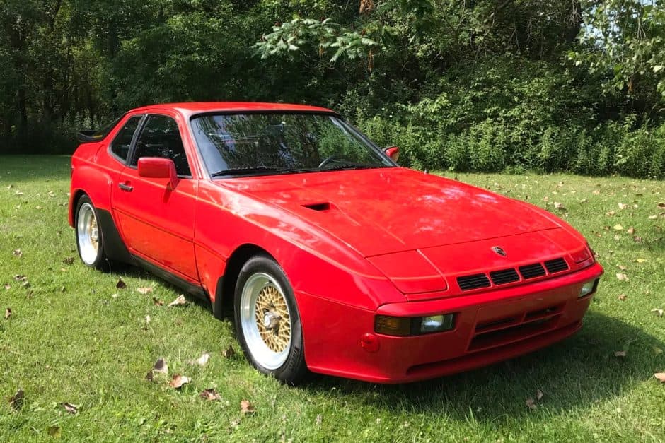 1982 Porsche 924 sold for $14,000
