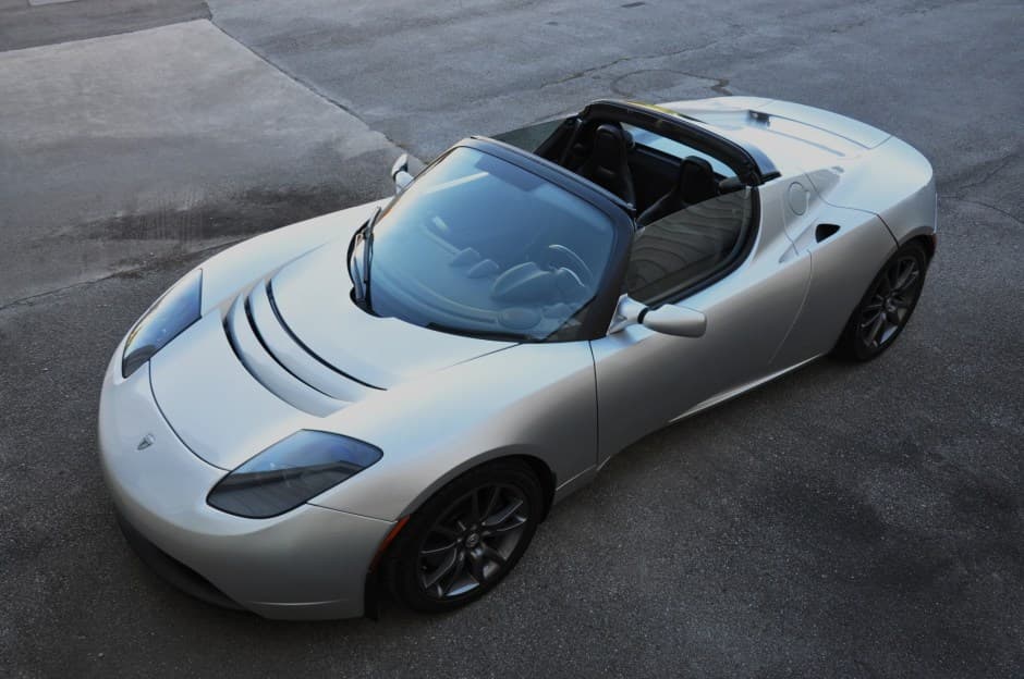 2008 Tesla Roadster sold for $38,250